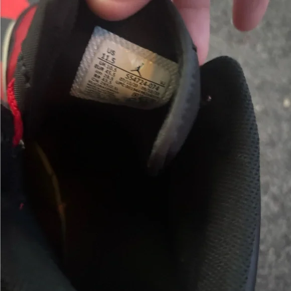 Nike Men's Black and Red High-Top Sneakers - Picture 5 of 5